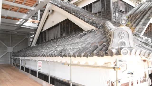重文・宇土櫓解体工事用の「素屋根」内部、報道陣に公開…地震で被災の熊本城 : 読売新聞